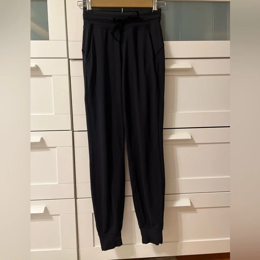 Lululemon Ready To Rulu High-Rise Jogger *7/8 Length - Picture 2 of 5